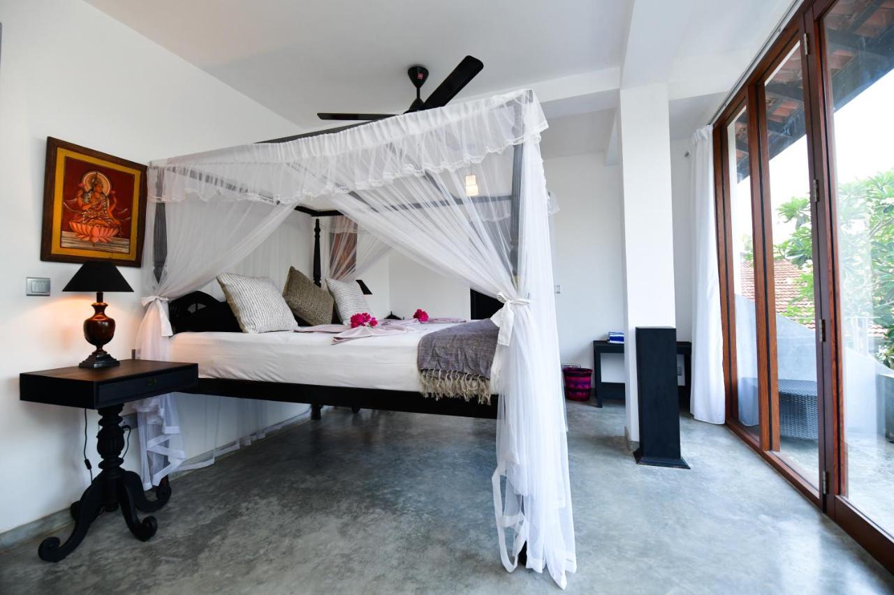 Tropical House - Jungleside Villa Hikkaduwa Eksteriør billede
